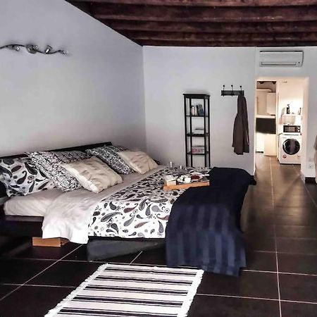 Intero Appartamento Su Via Tortona-Darsena-Navigli มิลาน ภายนอก รูปภาพ